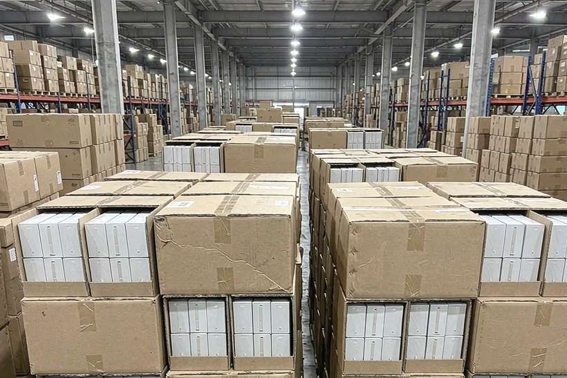 B2B Supply of IQOS kits — Spring catalog