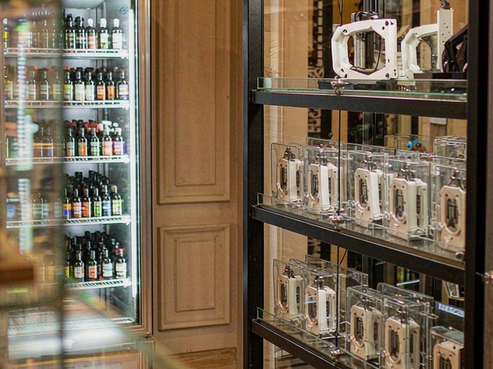 B2B Supply of IQOS pods — premium tier