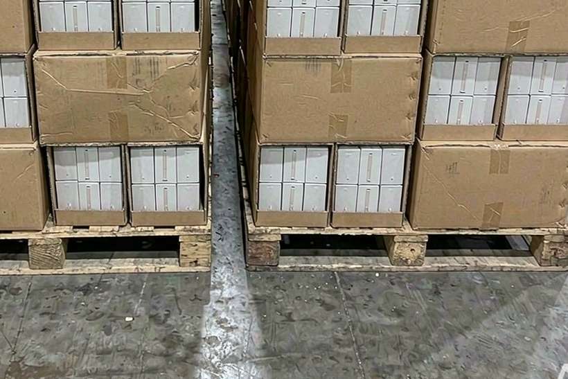 Bulk Distribution for IQOS disposables — Winter special