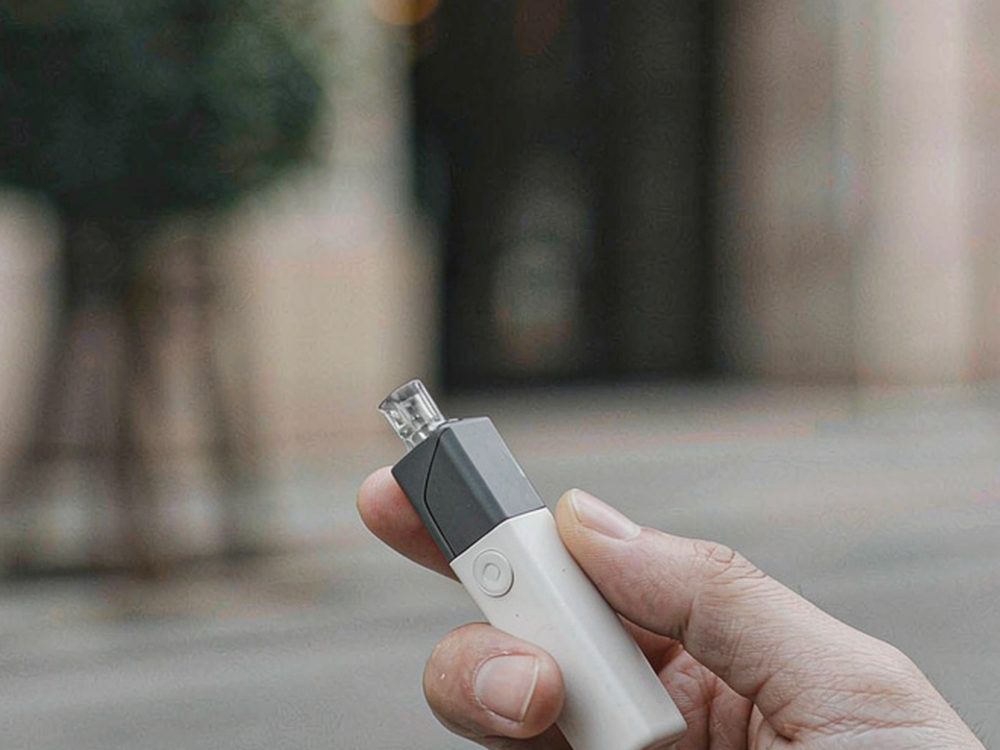 Bulk Distribution for IQOS hardware — premium tier
