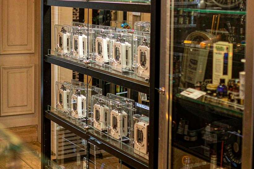 Buyer's Guide to IQOS mods — EU stock