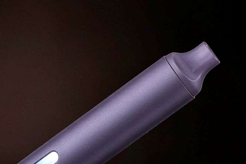 Case Study: IQOS kits — Spring catalog