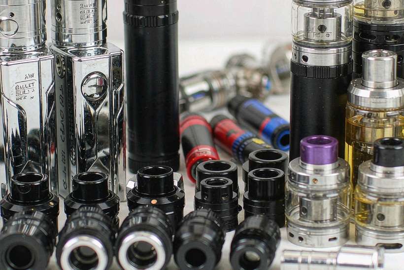 Comparison of IQOS e-liquid Suppliers — small parcel