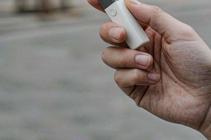 Comparison of IQOS hardware Suppliers — Middle East