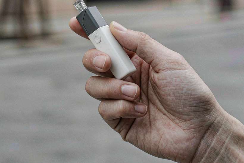 Comparison of IQOS tanks Suppliers — Winter special