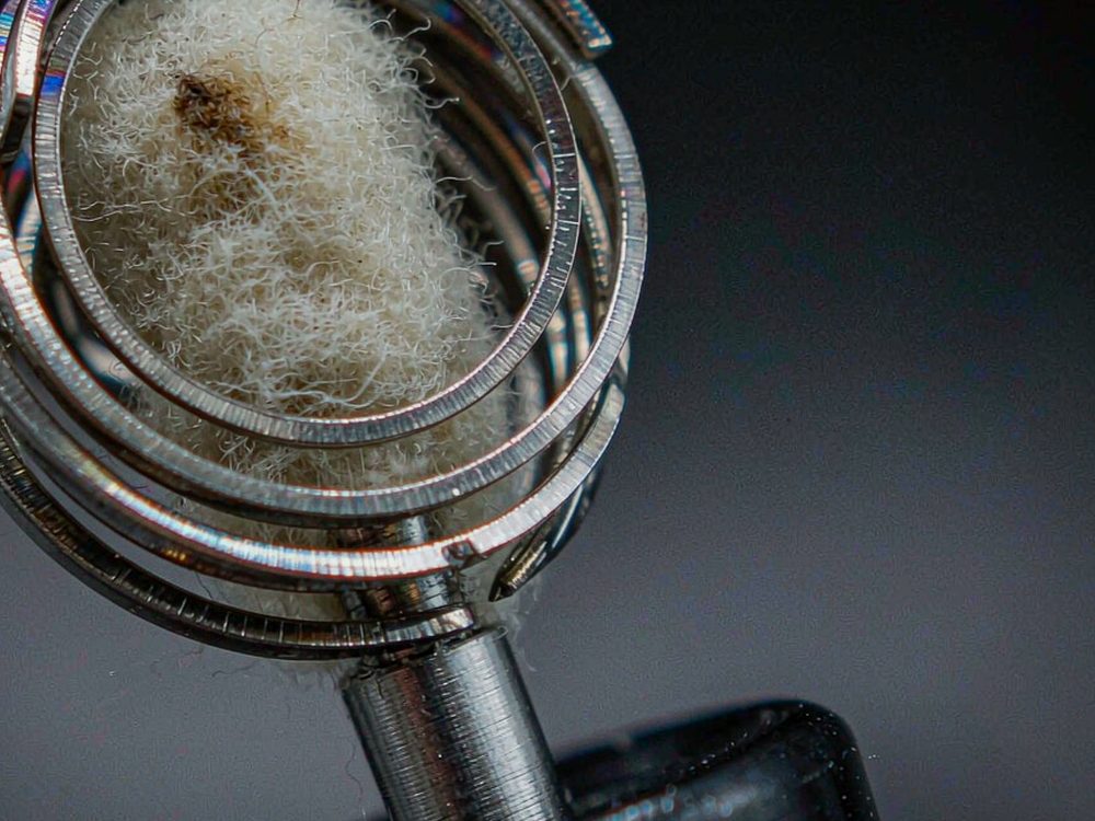 Compliance Notes for IQOS e-liquid — premium tier