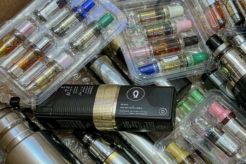 Device Catalog for IQOS tanks — Middle East