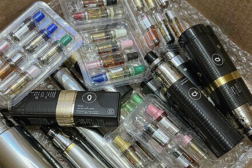 Glossary of IQOS kits — Middle East