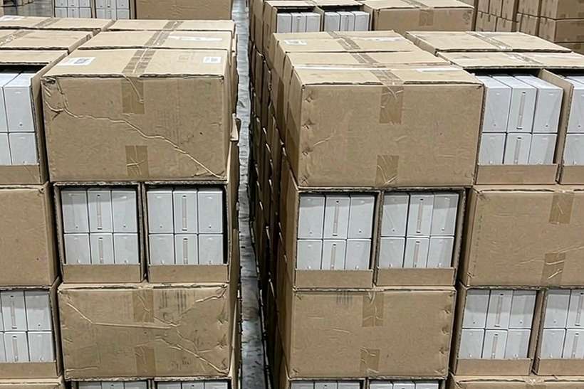 Glossary of IQOS kits — small parcel