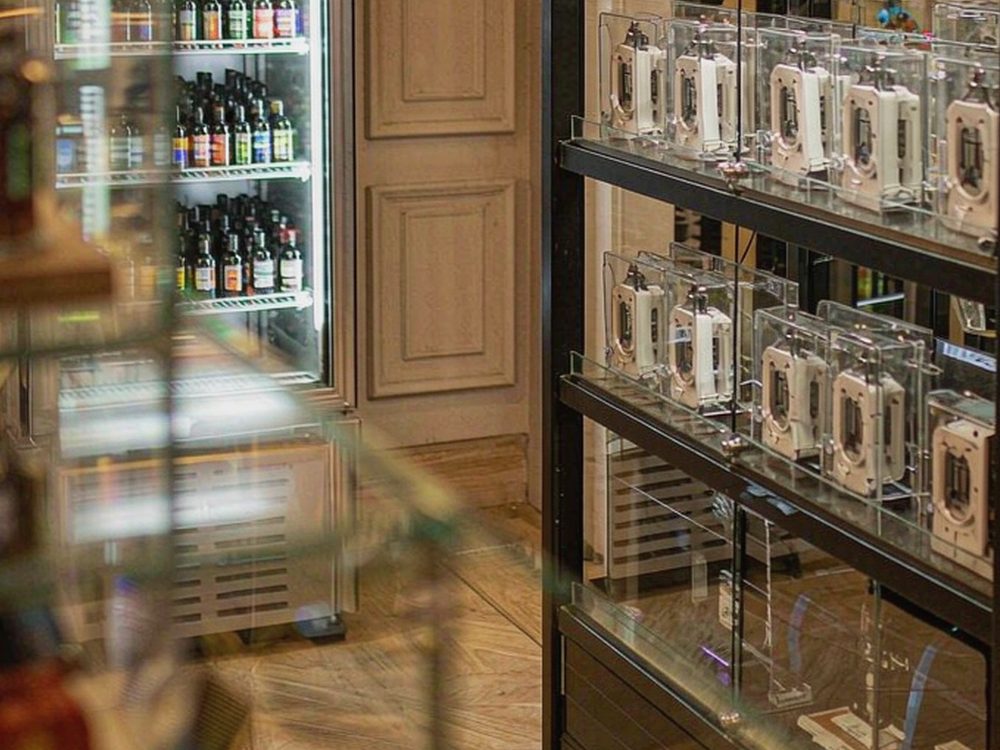 Glossary of IQOS products in Belarus — premium tier