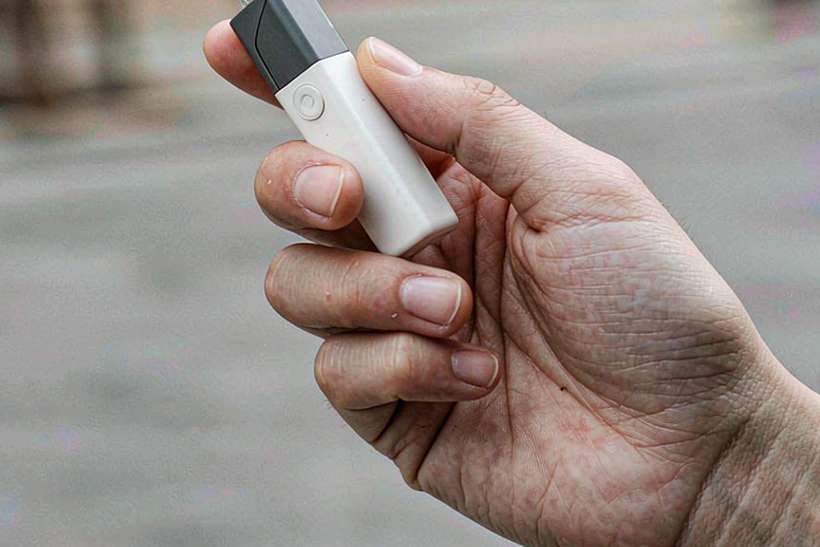 How to Store IQOS pods — bulk case