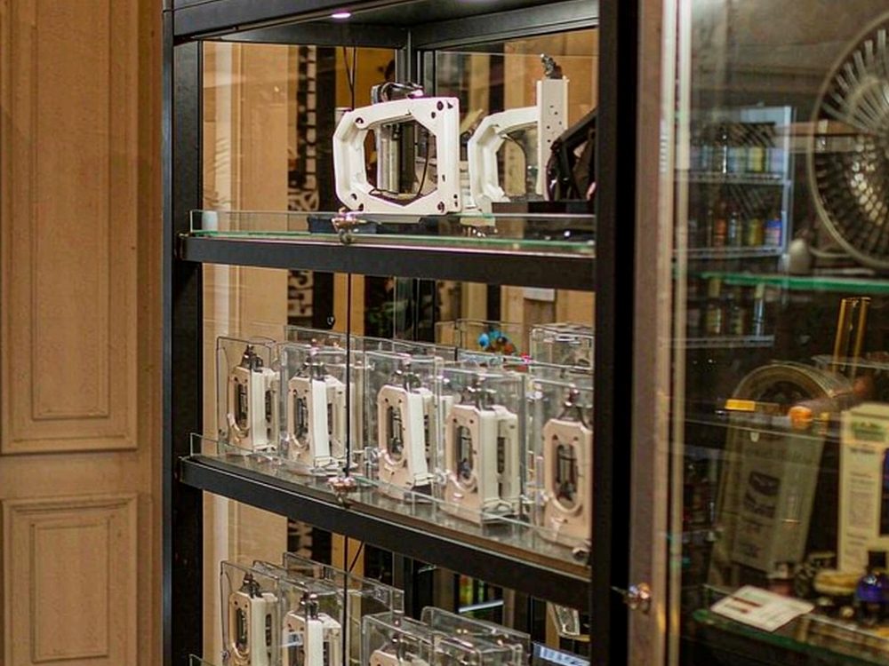How to Store IQOS tanks — no minimum MOQ