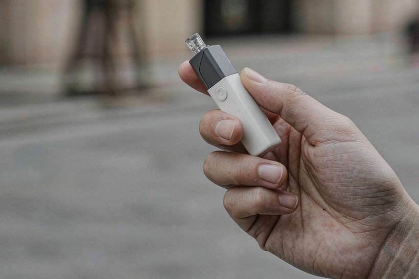 Launch Plan for IQOS hardware — Winter special