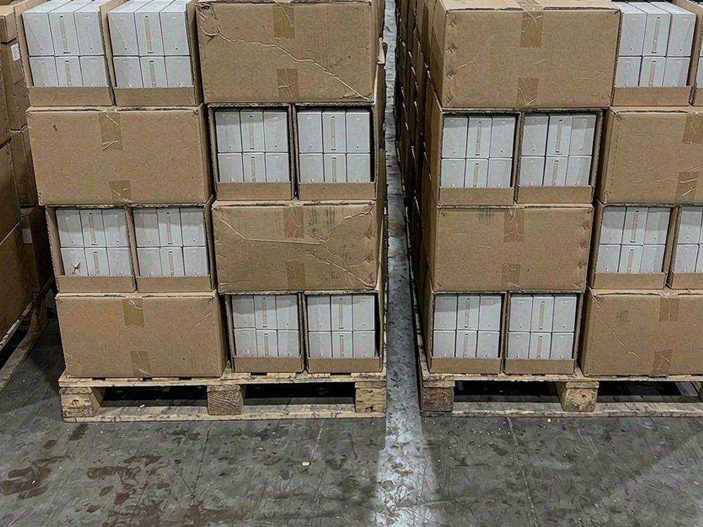 Launch Plan for IQOS kits — premium tier