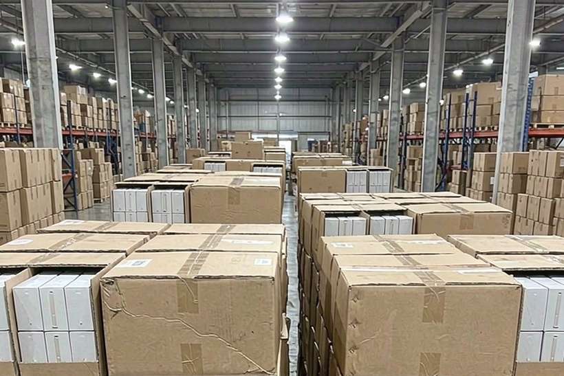 Market Overview of IQOS accessories — container load