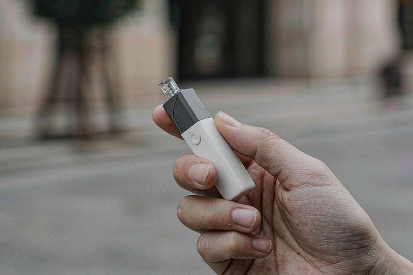 Market Overview of IQOS disposables — bulk case