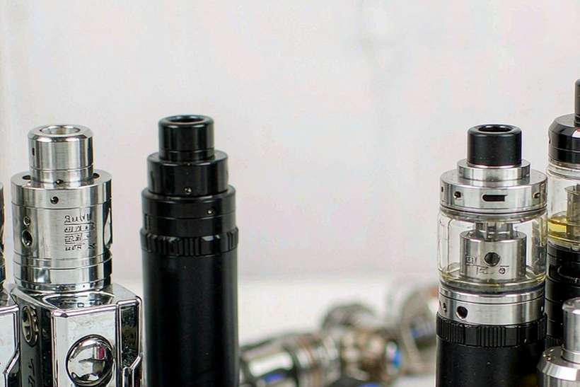 Market Overview of IQOS hardware — OEM available