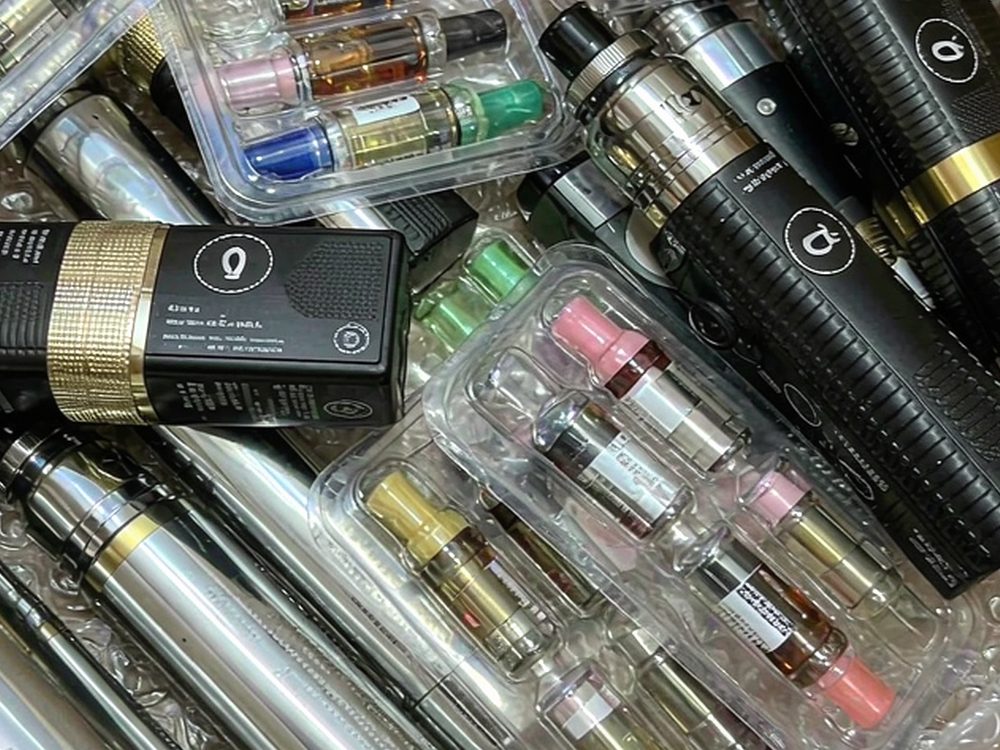 Market Overview of IQOS hardware — premium tier