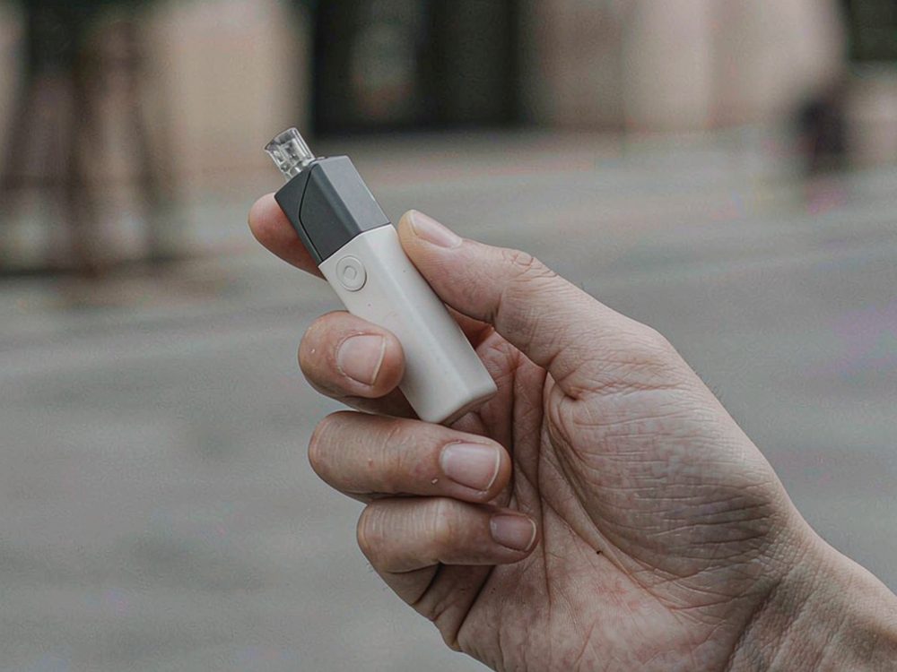 Market Overview of IQOS kits — premium tier