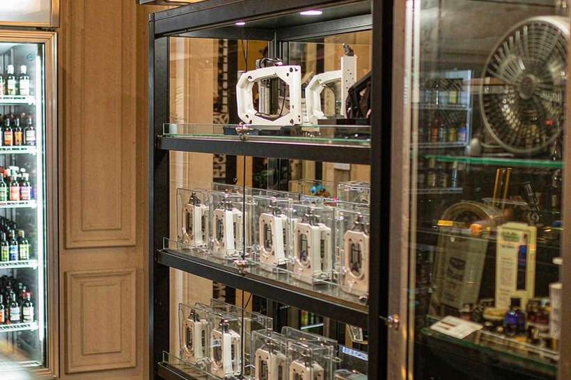 Market Overview of IQOS kits — Spring catalog