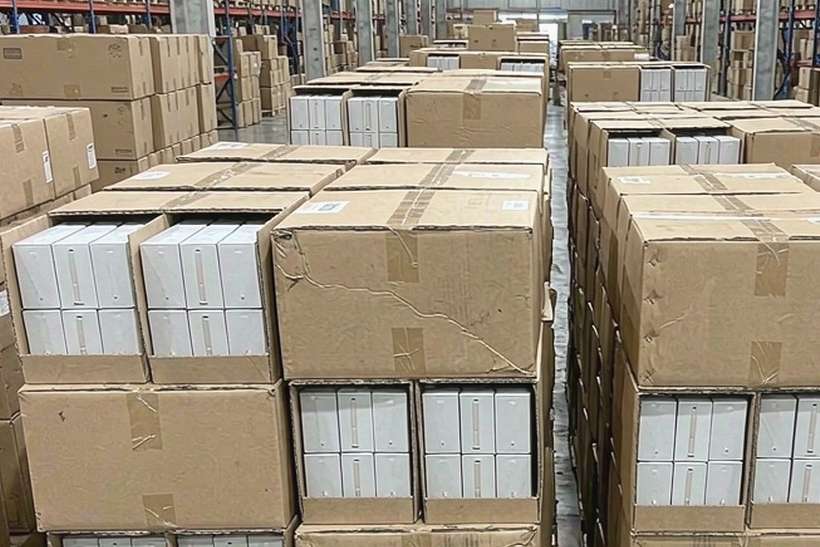 Market Overview of IQOS pods — container load