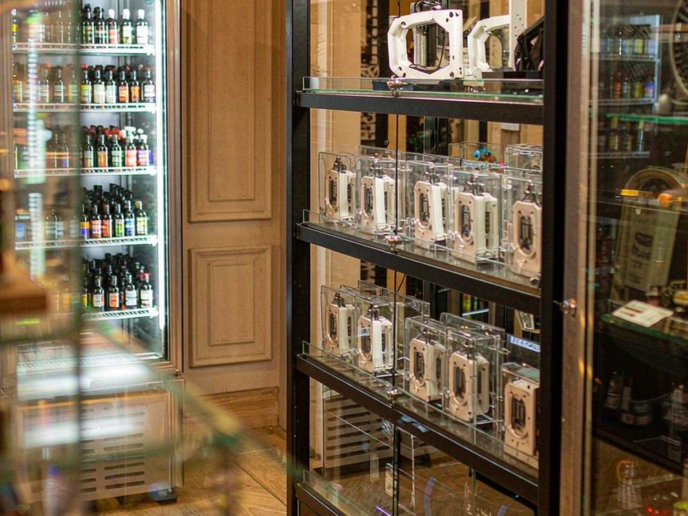 Market Overview of IQOS products in Belarus — bulk case