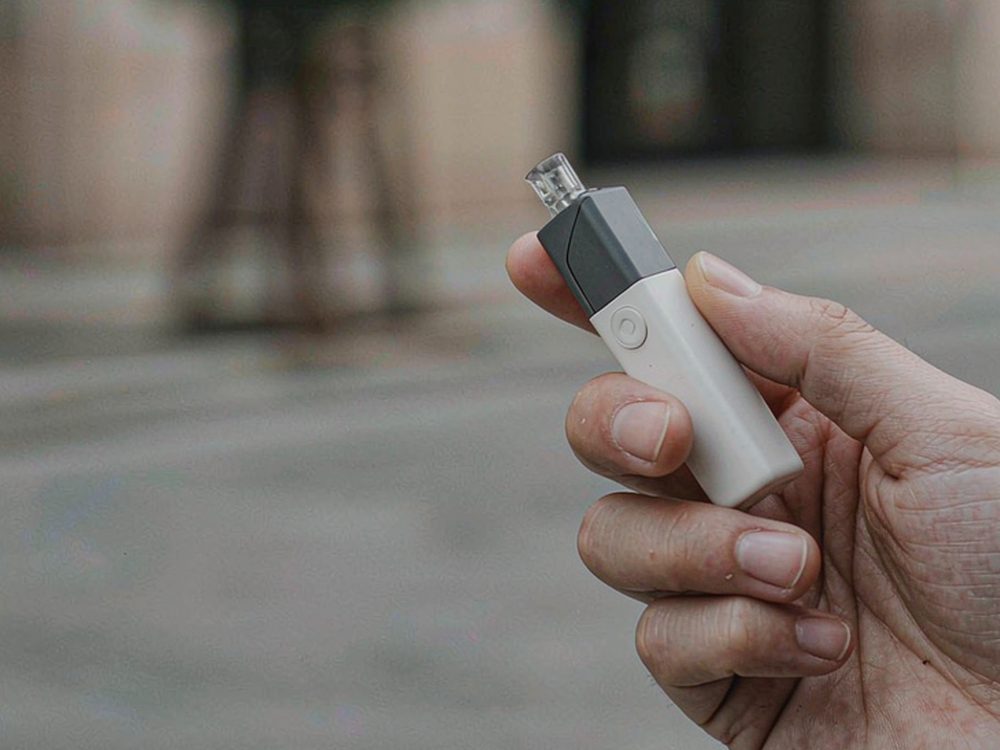 MOQ and Lead Time for IQOS accessories — premium tier