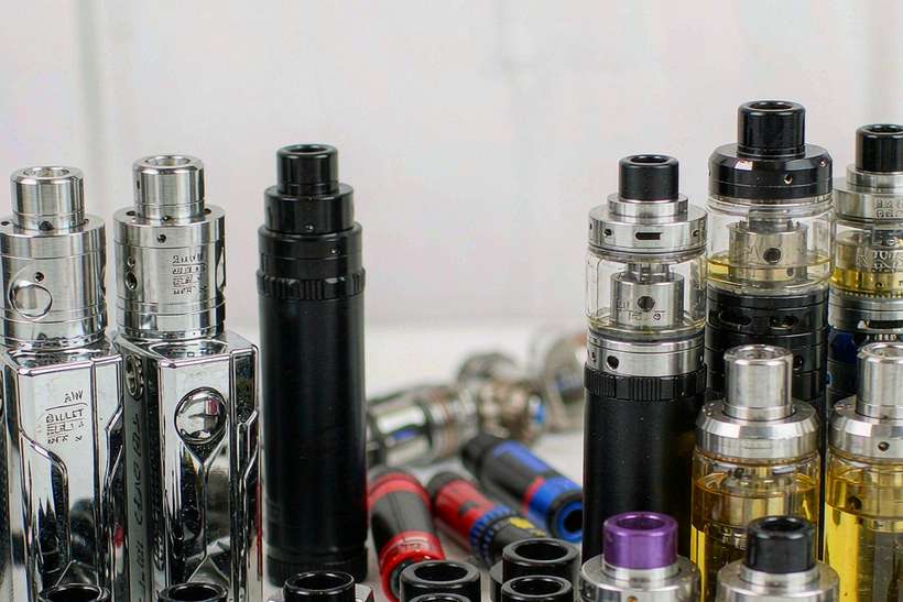 OEM and ODM Options for IQOS tanks — small parcel