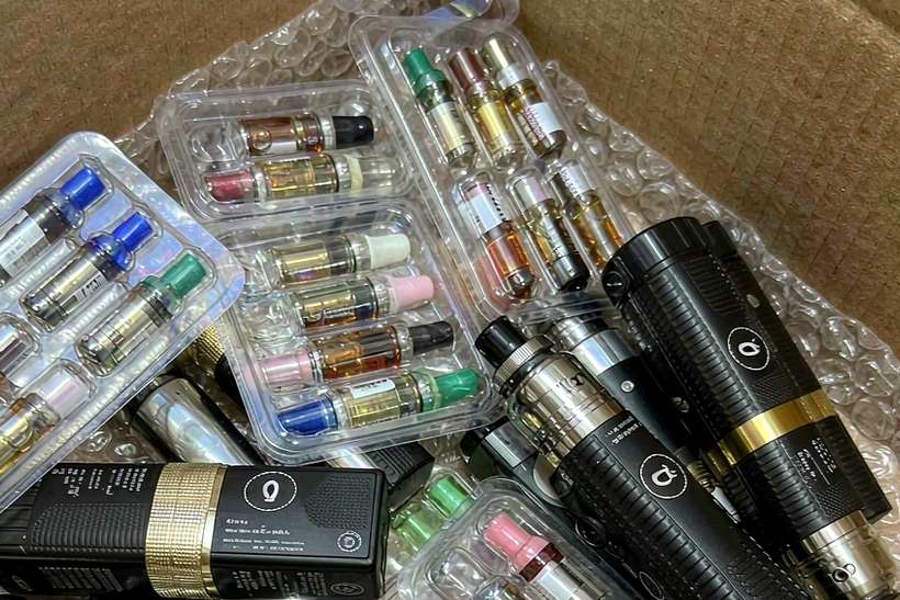 Regional Review of IQOS accessories — bulk case