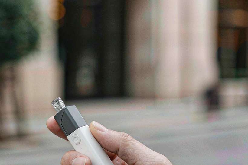 Regional Review of IQOS hardware — OEM available