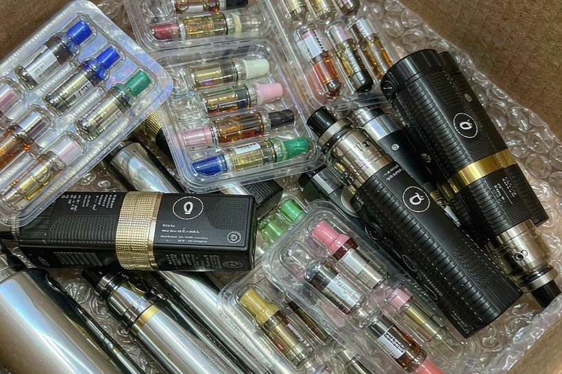 Regional Review of IQOS kits — EU stock