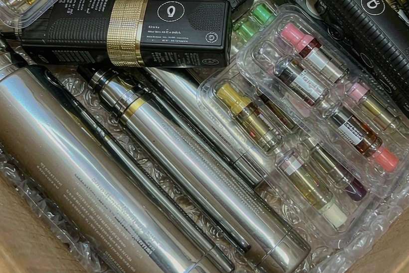 Reseller Guide to IQOS tanks — bulk case