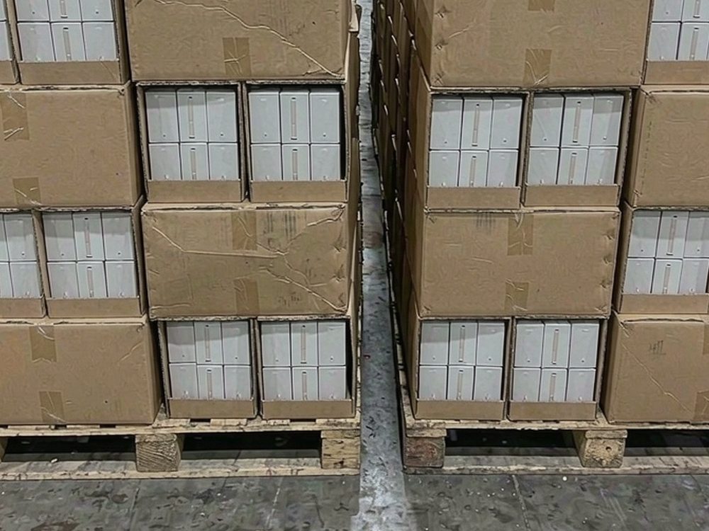 Restocking IQOS kits — no minimum MOQ