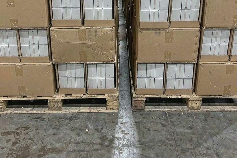 Starter Kit Guide for IQOS hardware — container load