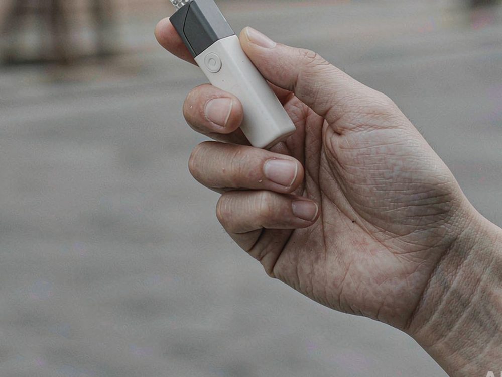 Starter Kit Guide for IQOS hardware — for resellers
