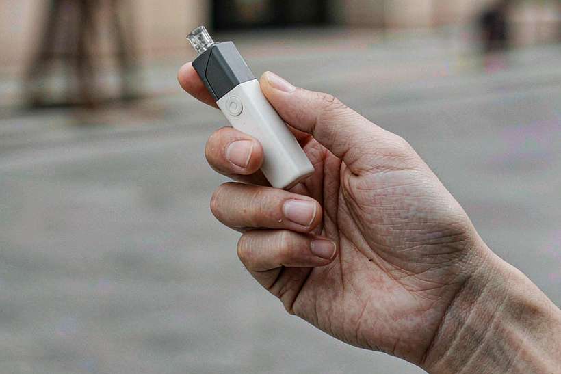 Trend Report on IQOS pods — Spring catalog