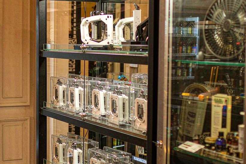 Warehouse Options for IQOS bundles — small parcel