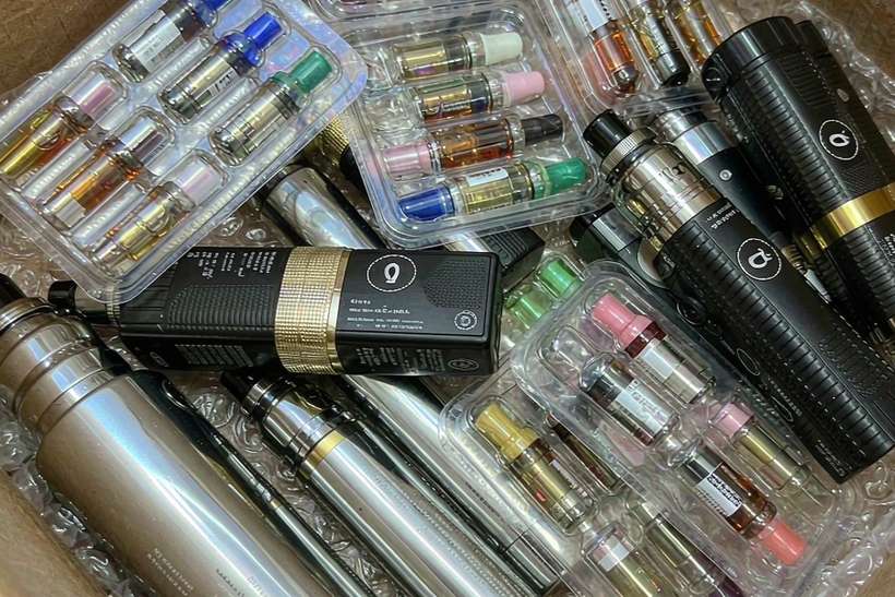 Warehouse Options for IQOS tanks — Asia Pacific