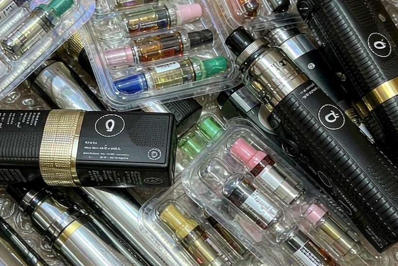 Warranty Notes for IQOS e-liquid — container load