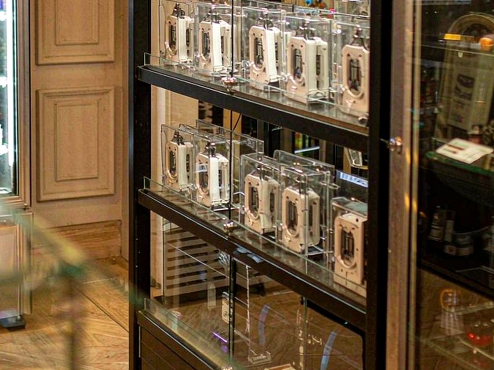 Wholesale IQOS pods — bulk case